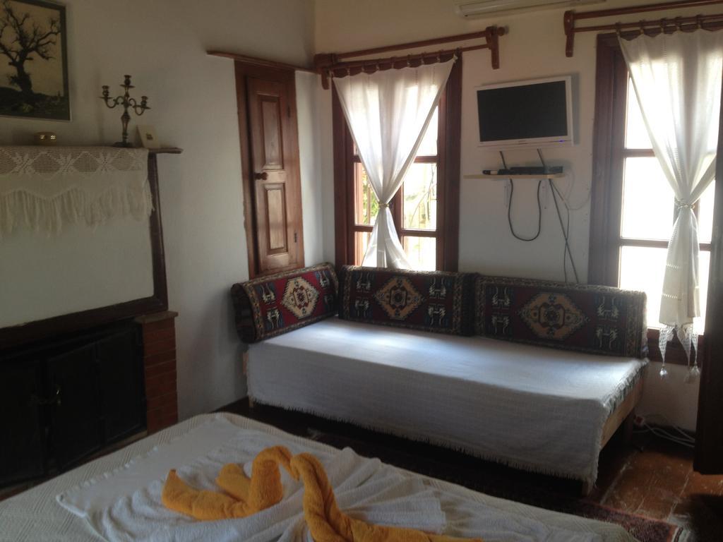 Salkim Konak Ve Agac Evler Casa de hóspedes Selçuk Quarto foto